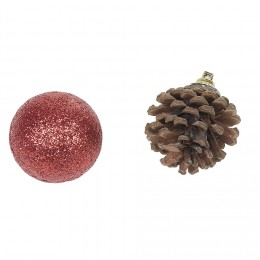 Suspension boules de Noël rouges et pommes de pin
