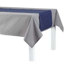 Nappe rectangulaire grise et chemin de table bleu