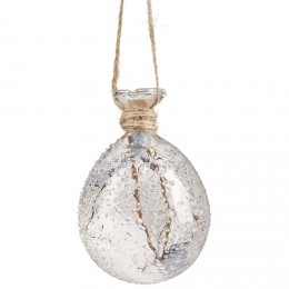 Boule de Noël en verre effet givré intérieur décor neige baies H10 cm